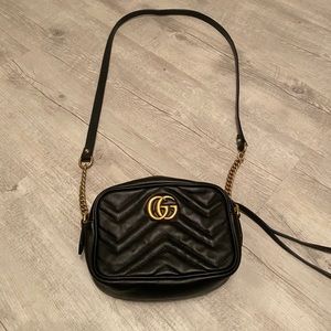Gucci  Marmont Mini leather crossbody bag